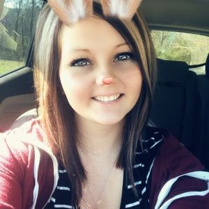 Meet your Posher, Savannah